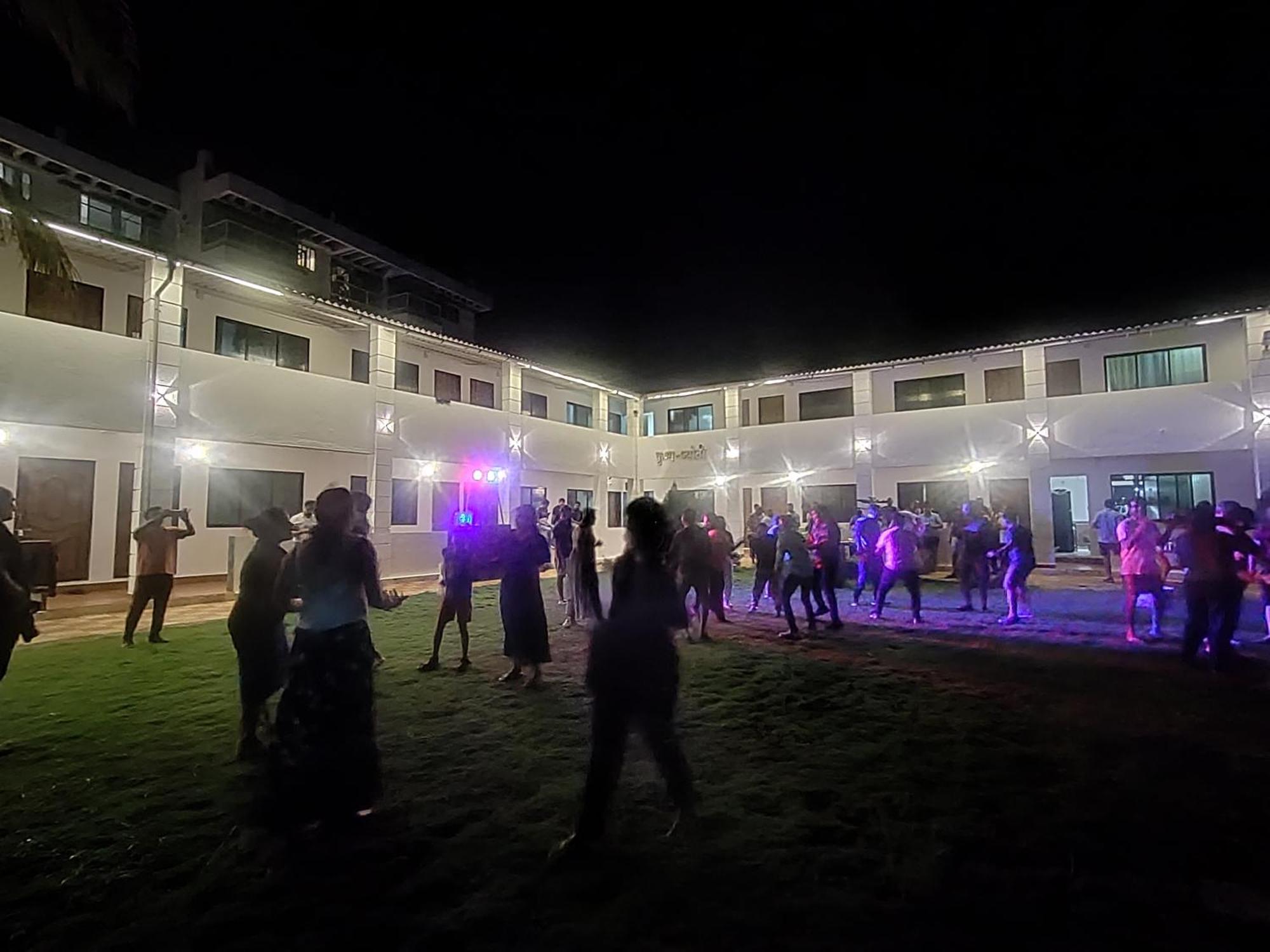 Opulence Resort Awas Alibaug Алибаг Екстериор снимка